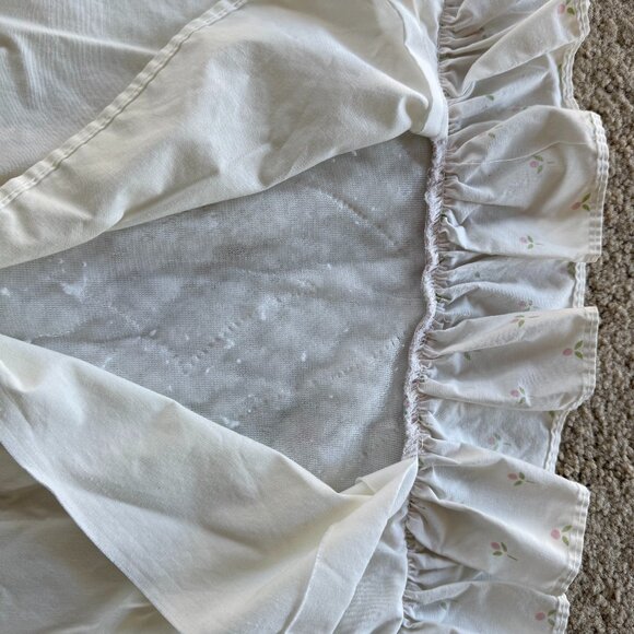 Set of 2 Laura Ashley CASTLEBERRY VINTAGE pillow shams Queen size - Picture 4 of 5